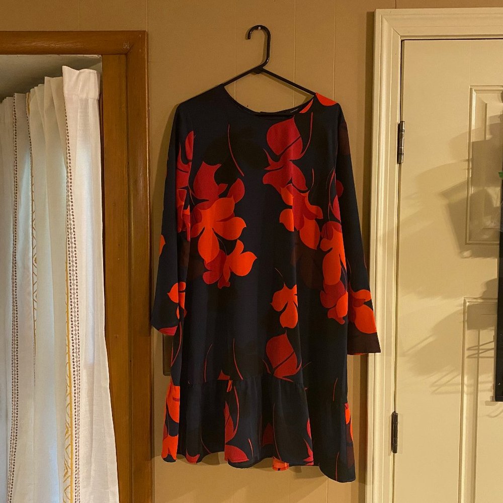Halogen Button Back Ruffle Hem Dress - Picture 2 of 12